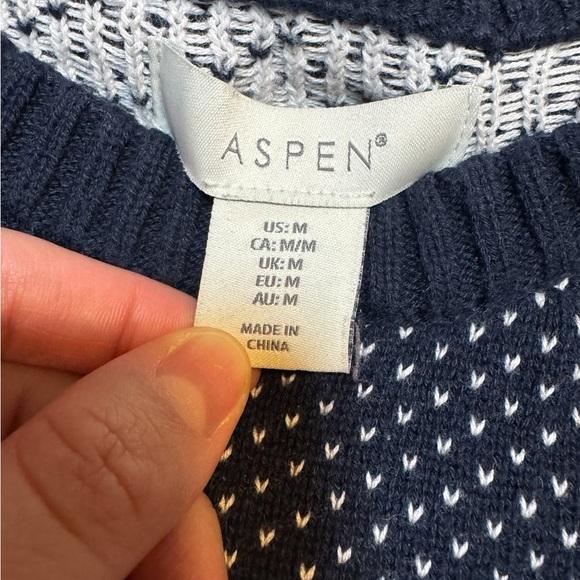 ❄️Aspen Men’s Polar Bear Fair Isle Sweater Sz M 🐻‍❄️ Navy Winter Knit Classic❄️ - Picture 3 of 3